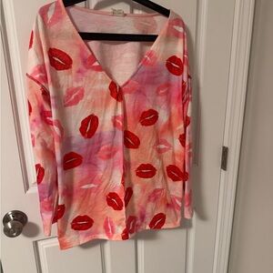 BiBi V-Neck Long Sleeve Top - Red and Pink Kiss Print For Valentines Day!